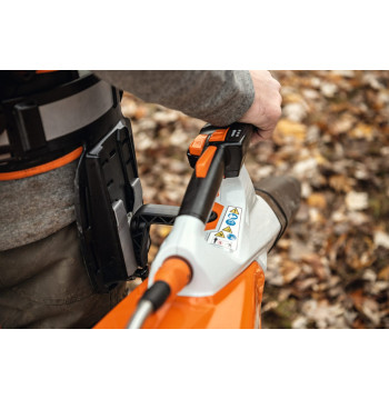 Soffiatore STIHL BGA 200 a Batteria – Potente, Silenzioso e Professionale
